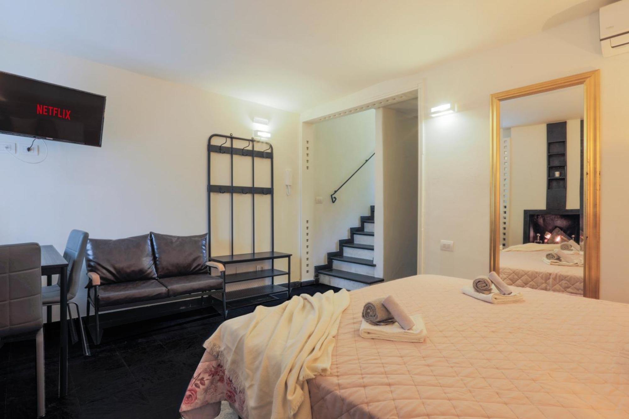 Fiera Milano-City Life Free Parking Villa Anglia' S Bridge Exteriör bild